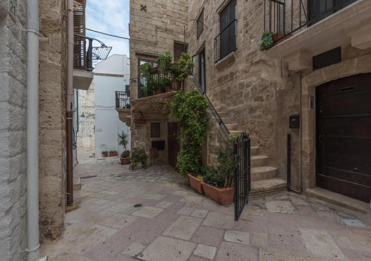Casa Lucia Nel Cuore Di Полиньяно-а-Маре Экстерьер фото